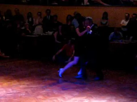 Video thumbnail for Raul Bravo y Gisele Avanzi en Salon Canning （La Noche de Raul Bravo en Salon Cannng）