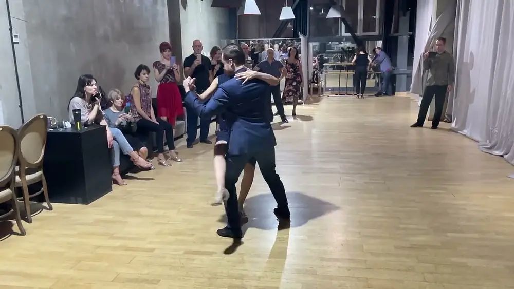Video thumbnail for Tango class summary - Gancho, enganche, leg wraps from planeo | Mikhail Tchudin - Elvira Kashkarova