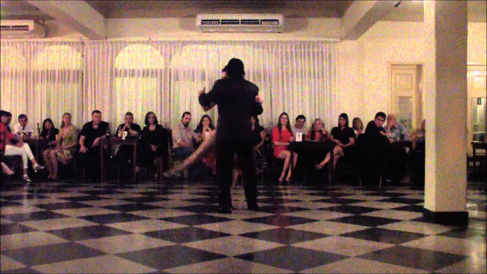 Video thumbnail for 1 de 4- TRAGO AMARGO. Silvina Machado y Héctor Corona en Milonga Nostalgias, Santa Fe