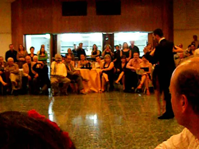 Video thumbnail for Javier Rodriguez y Andrea Misse - Festival Internacional de Tango Santiago 2011