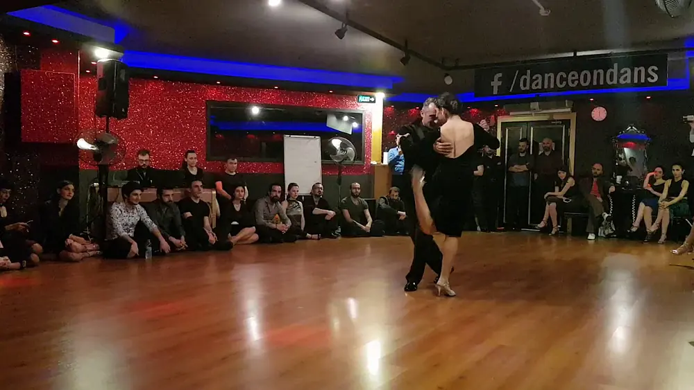 Video thumbnail for Melike Karadagli & Tolga Sahin Orquesta El Arranque
