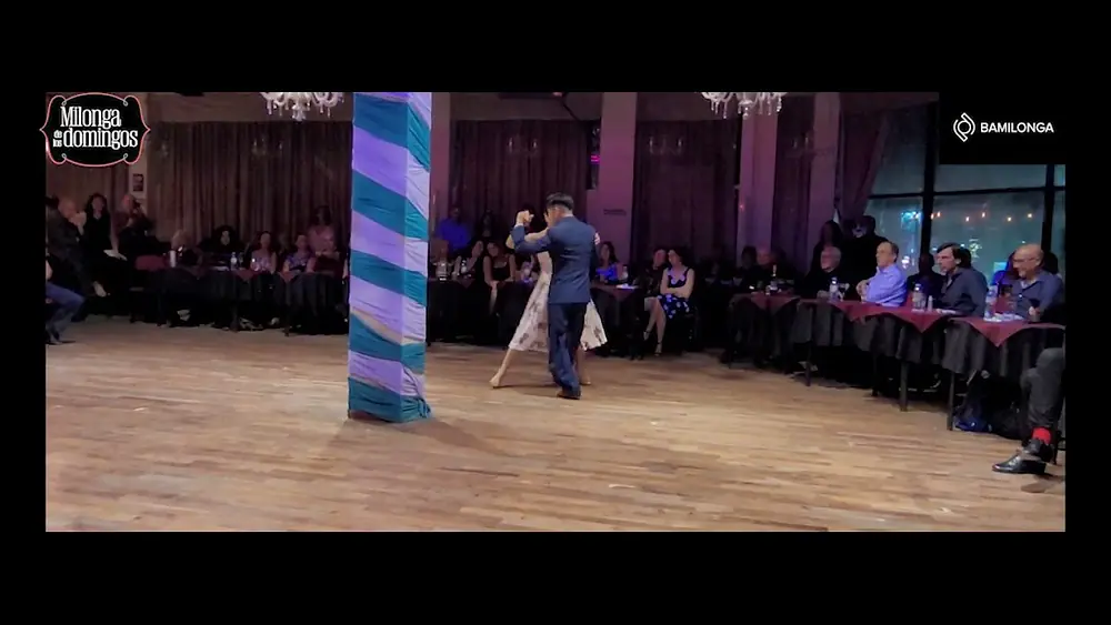 Video thumbnail for Bruno Mayo y Cinthia Diaz / 25 De Agosto / Milonga de los Domingos - 1