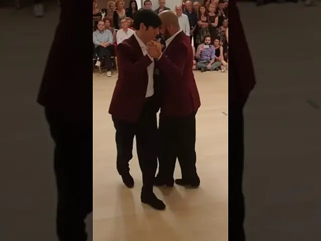 Video thumbnail for Claudio Cardona & Vito Muñoz dance Juan D'Arienzo - Recuerdos de la Pampa