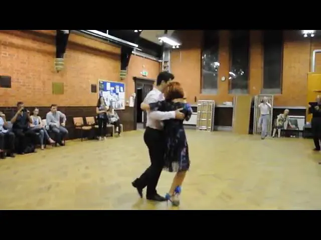 Video thumbnail for Argentine Tango Classes London by Cristian Petitto