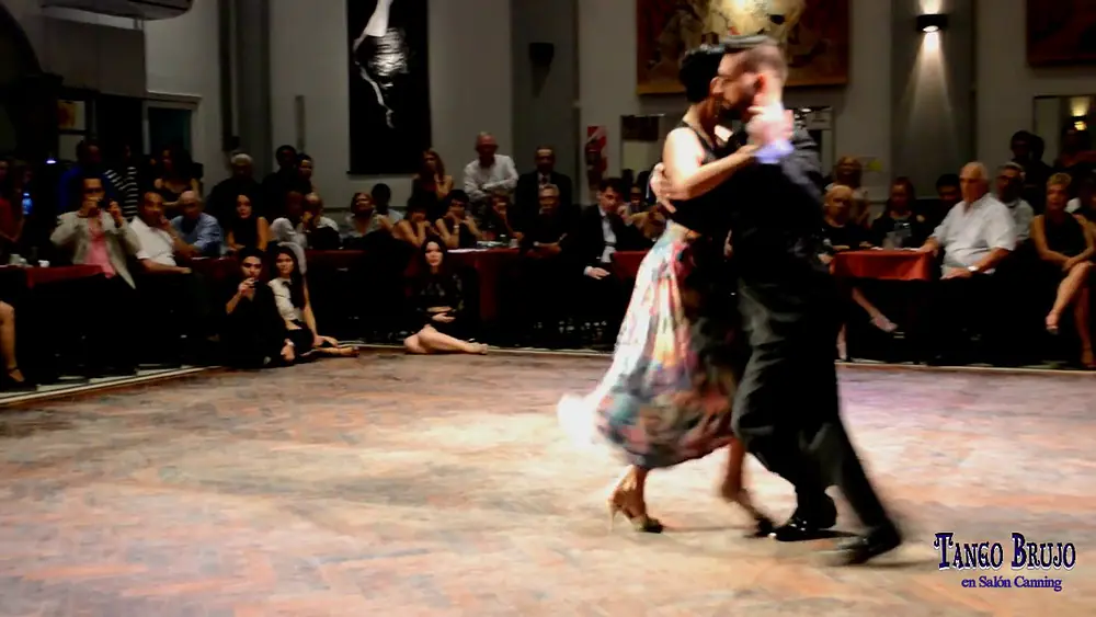 Video thumbnail for Javier Rodriguez & Moira Castellano en Tango Brujo - Salón Canning!!! 1/4