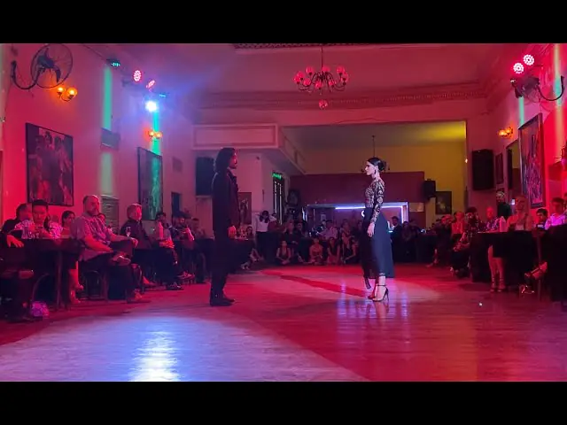 Video thumbnail for Indira Hiayes y Rodrigo Palacios - "Torrente" Duo Villarreal Crom  /  Buenos Aires, Nov2023