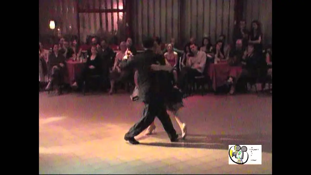 Video thumbnail for Esteban Moreno y Claudia Codega al Barrio de Tango