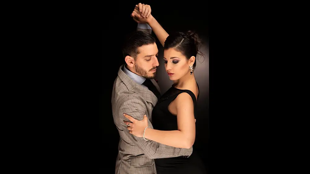 Video thumbnail for Pablo Nelson Piiliu y Giselle Mariel  Tacon al  Paestum Tango Summer 2023