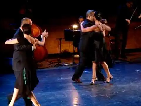 Video thumbnail for Tango Vals al Teatro dal Verme allievi di Miguel Angel Zotto 04.11.2012