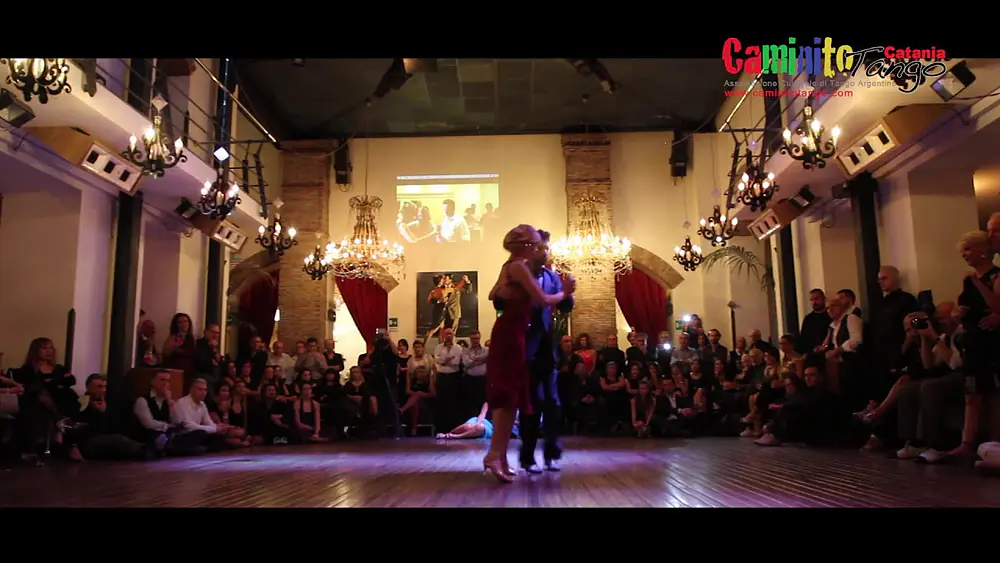 Video thumbnail for Eugenia Parrilla e Yanick Wyler - Catania Tango d'Autunno 2017 (2/4)