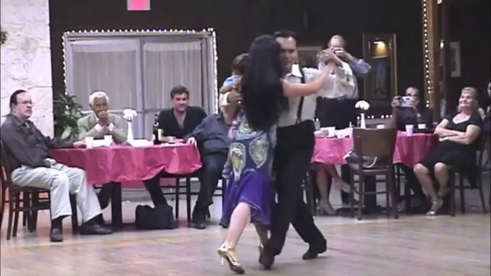 Video thumbnail for Mi Segundo Tango Nicolas Georgina & Oscar  Mandagaran Julio 2013