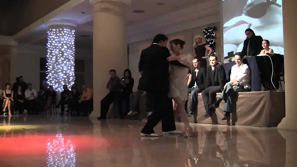 Video thumbnail for Fabián Salas & Lola Diaz, Tango[R]evolución 2011, Tango2