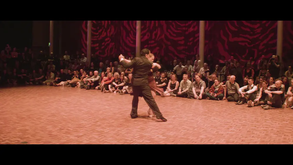 Video thumbnail for Ruben & Sabrina Veliz - Festejando