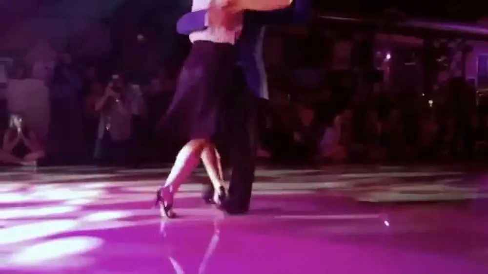 Video thumbnail for Fabian Peralta and Josefina Bermudez — "Flores del alma" — 2/4 at Wawel Tango 2013