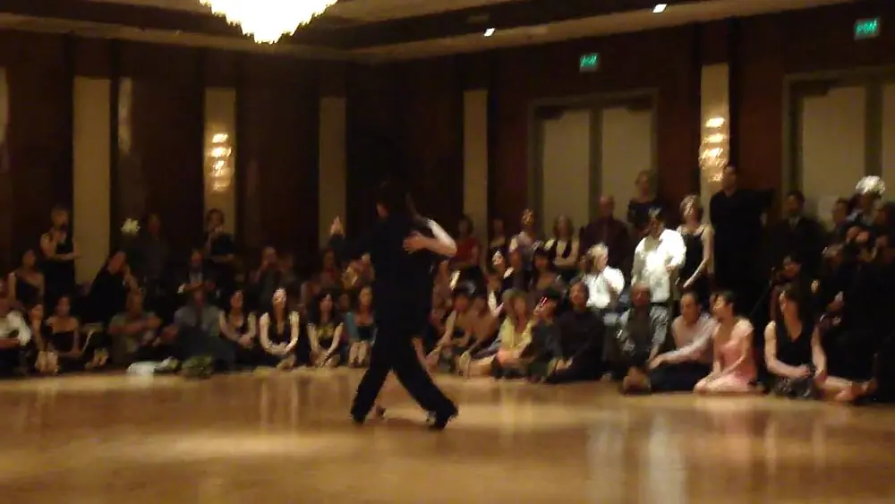 Video thumbnail for Ariadna Naveira & Fernando Sanchez-Nora tango week 2010