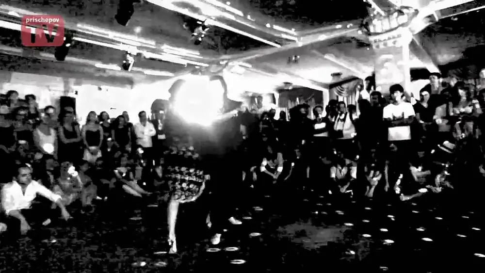 Video thumbnail for Mariano Chicho Frumboli y Juana Sepulveda, 8th International Moscow Festival of Argentine Tango