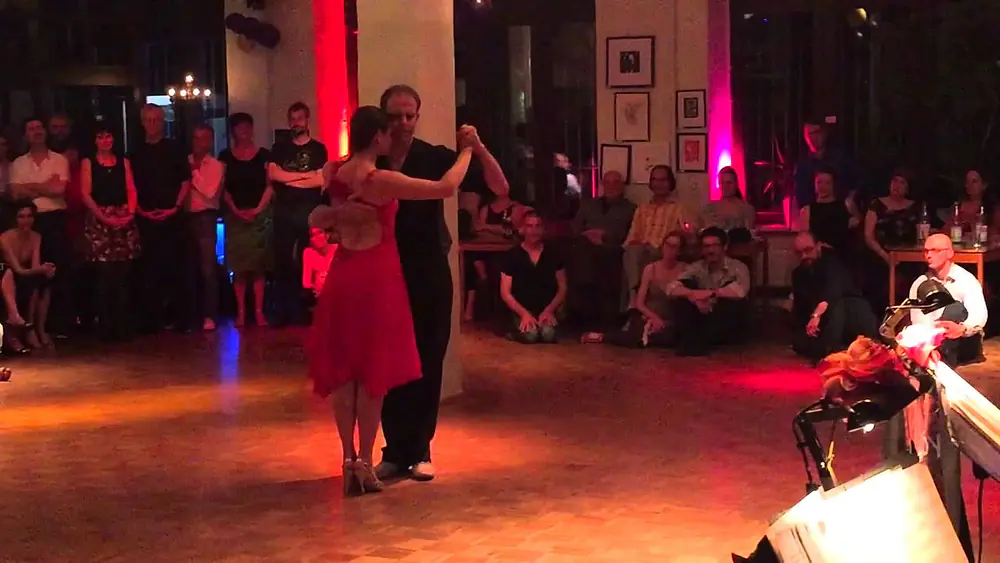 Video thumbnail for Susanne Opitz & Rafael Busch Milonga Brava