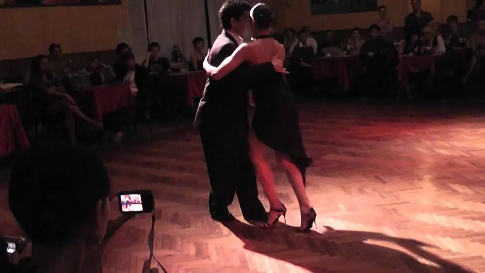 Video thumbnail for Cristhian Sosa y Sabrina Garcia Milonga Great!