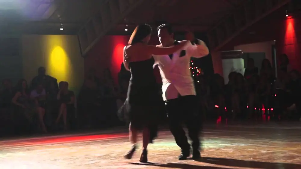 Video thumbnail for Vals Georgina & Oscar Mandagaran - 4