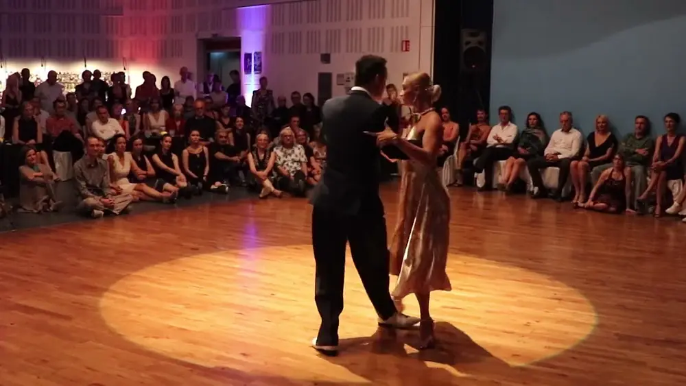 Video thumbnail for Limouzi Tango Week-End 2022 - Eleonora Kalganova & Murat Erdemsel - Tango A Vivre Limoges