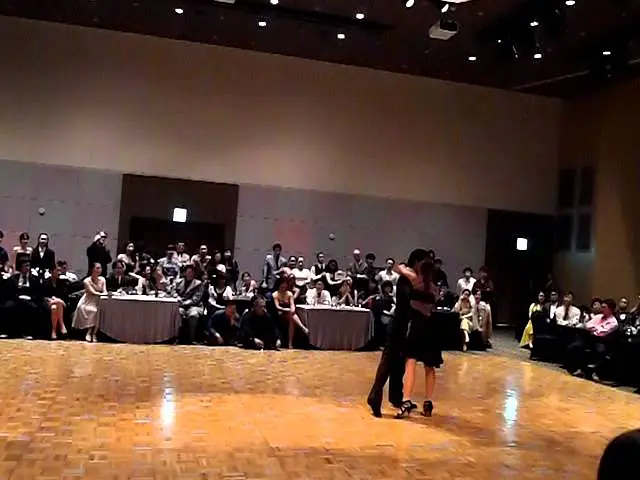 Video thumbnail for Javier Rodriguez y  Andrea Misse @  2011 Seoul Tango Festival, Grand Milonga, performance 1