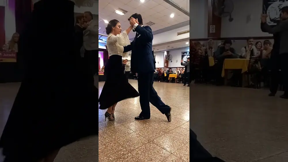 Video thumbnail for Cristian Correa y Natalia Galain campeonato de baile de la ciudad 2023, vals 2