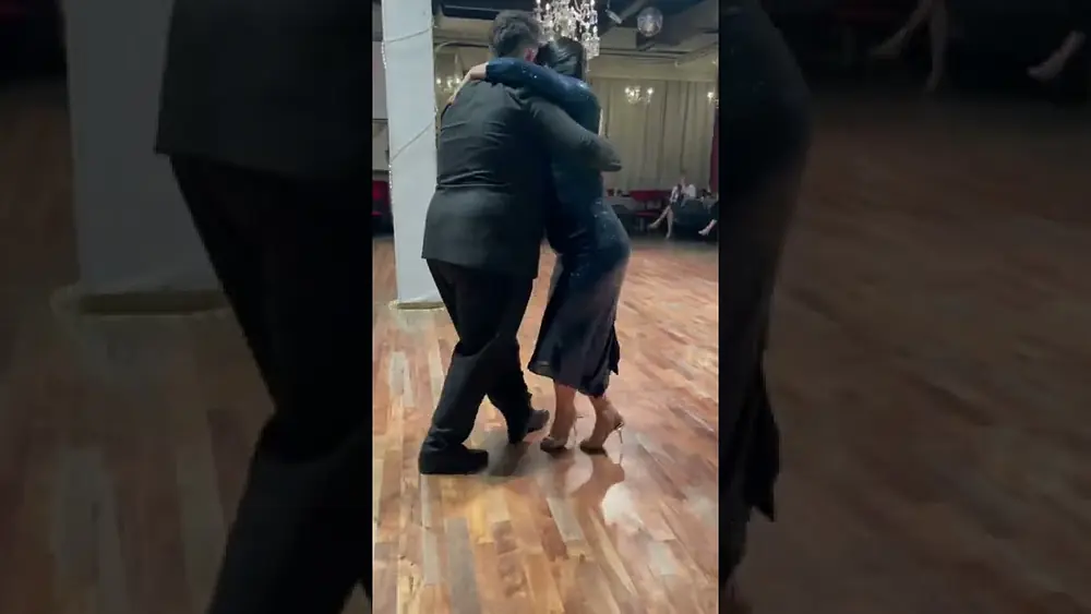 Video thumbnail for 世界冠军Cynthia Palacios y Sebastián Bolivar精彩表演瞬间/阿根廷探戈Argentina Tango,这水平你打几分?