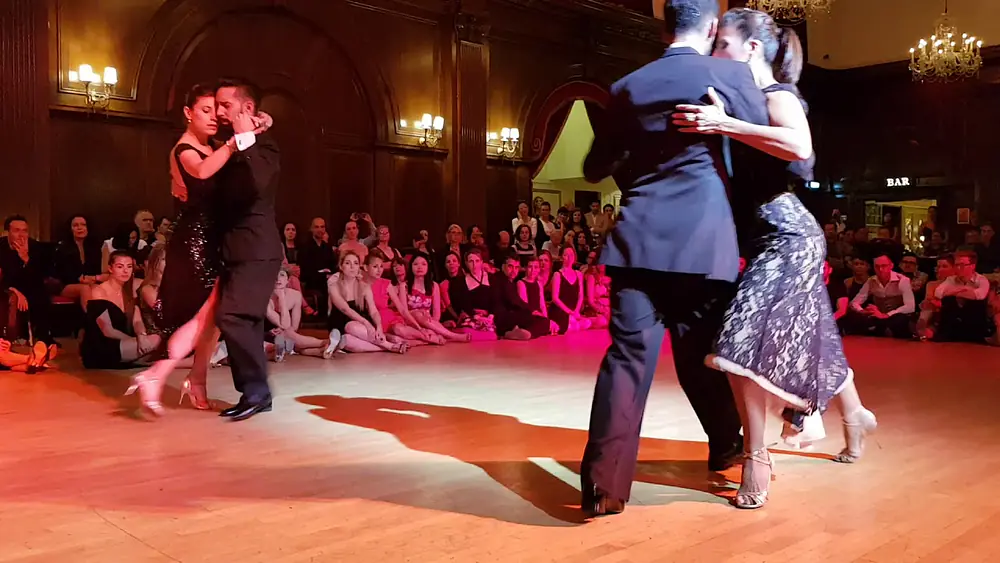 Video thumbnail for Los Totis & Stefania Colina y Juan Martin Carrara @ UK Tango Festival and Championship 2019