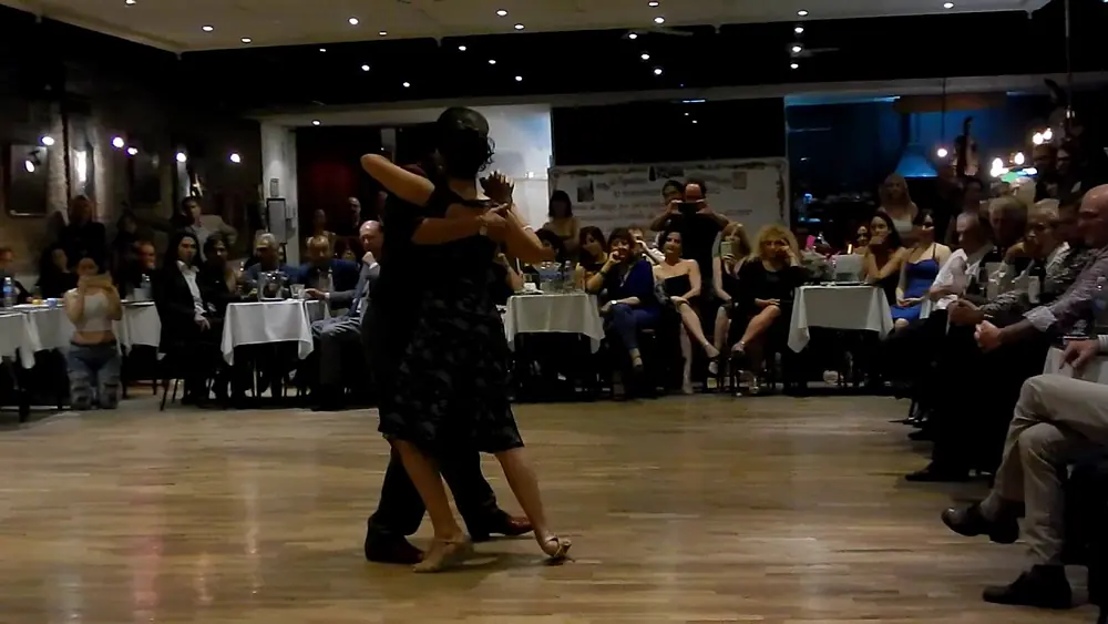 Video thumbnail for Cecilia Acosta y Che Cetin