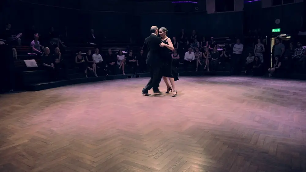Video thumbnail for Cecilia Piccinni and Daniel Carlsson - Noches Correntinas by Edgardo Donato