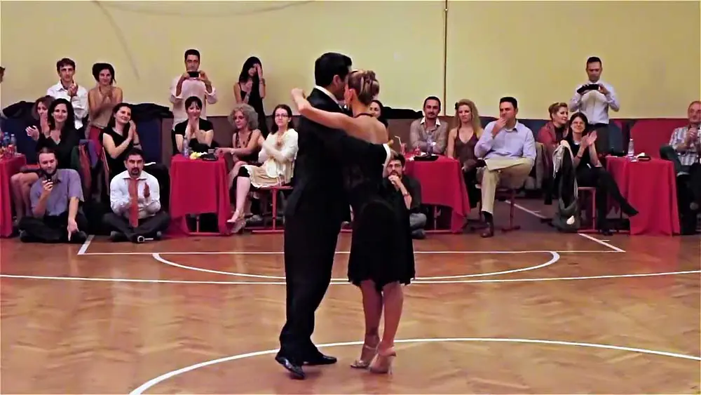 Video thumbnail for Sebastian Arce y Mariana Montes at TangOnFocus Bucharest 2012