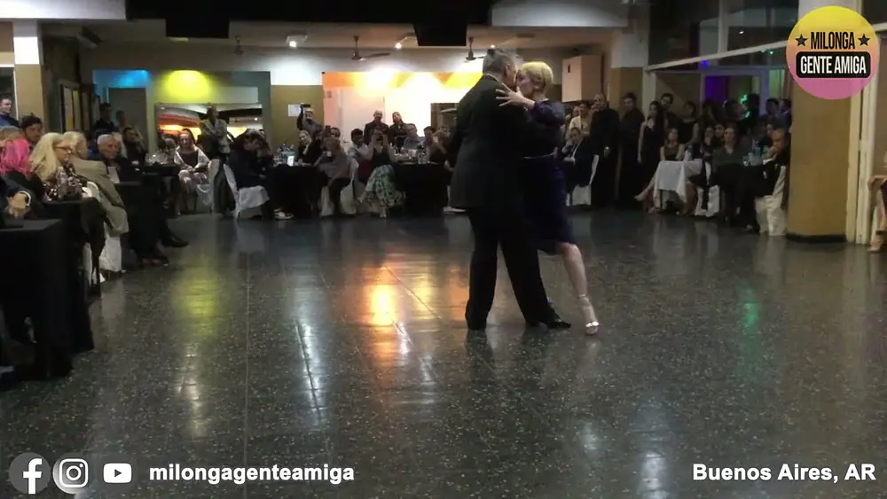 Video thumbnail for Paola Tacchetti y Pancho Martinez Pey en Milonga Gente Amiga - Milonga Gente Amiga 2022