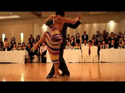 Video thumbnail for Fabian Peralta y Virginia Pandolfi 2010 Grand 01