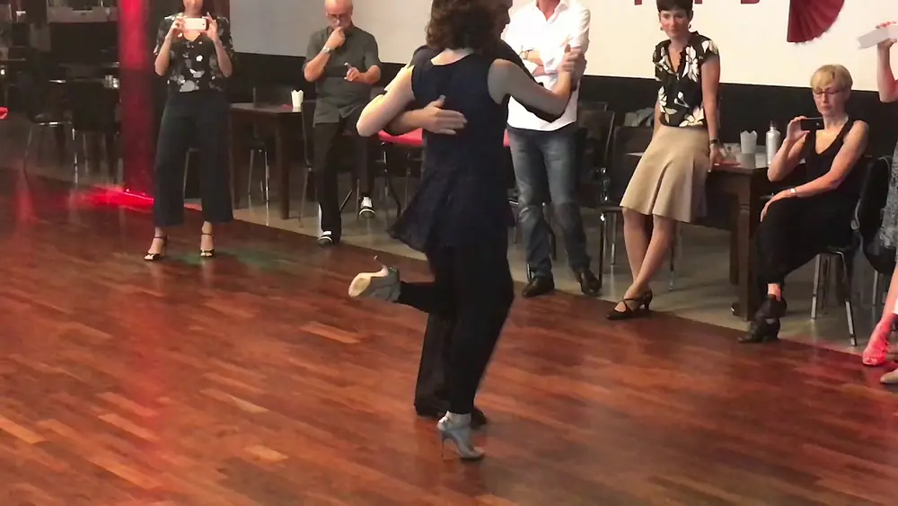 Video thumbnail for 2018 Tango Argentino ClassDemo - Laura D'Anna y Sebastián Acosta