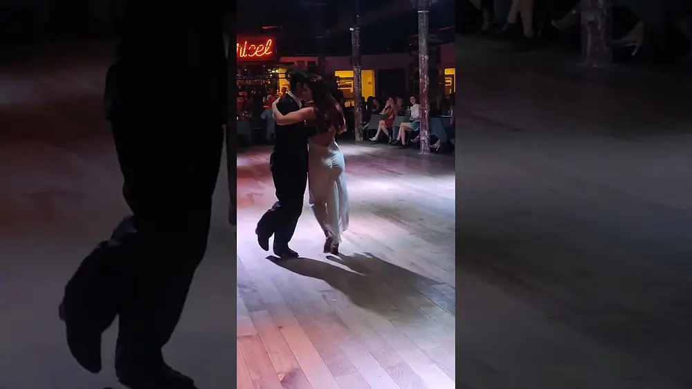 Video thumbnail for Victoria Olivella & Agustín Rojas - Azabache, Calò - Yira Yira Milonga, 2023