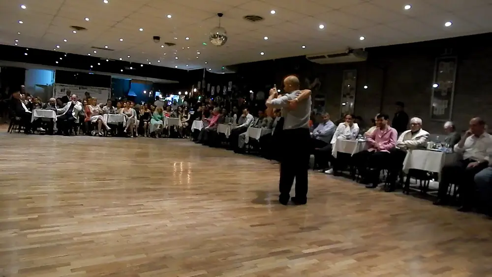 Video thumbnail for Alicia Pons y Carlos Diaz