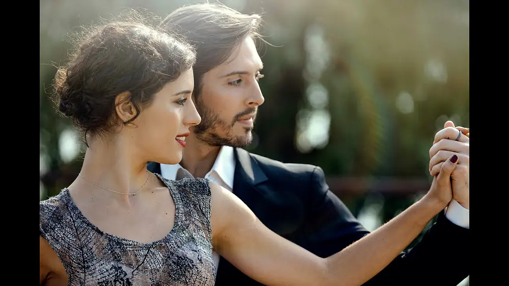 Video thumbnail for Dominic Bridge & Paola Varela - Tango in Budapest