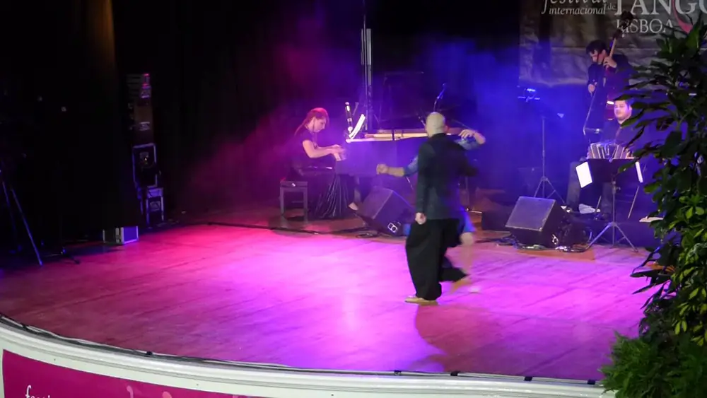 Video thumbnail for Mariano Otero e Alejandra Heredia - Festival Internacional de Tango de Lisboa 5/6/2015