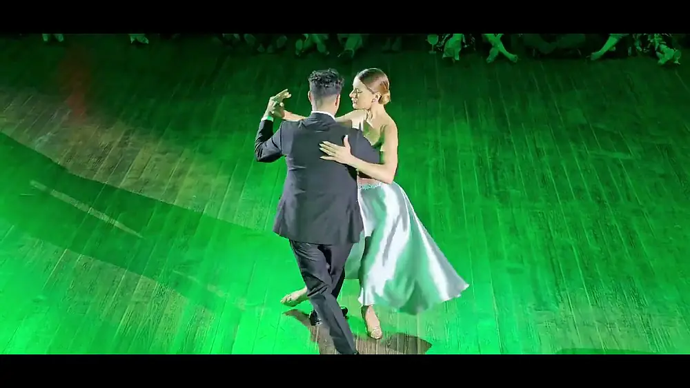 Video thumbnail for Lucas Carrizo y Paula Tejeda. 20th Lisbon  Tango Festival. Carlos di Sarli  - Gracias - 1/2