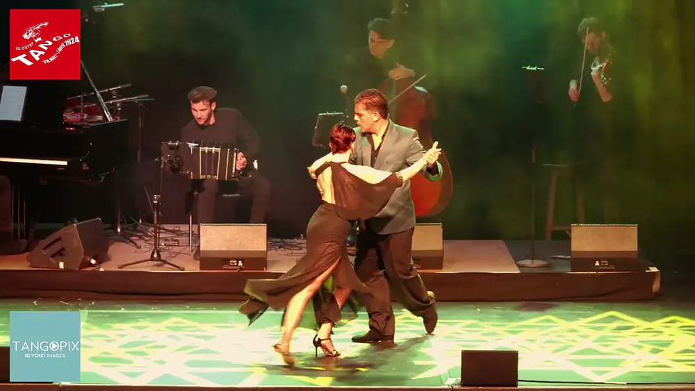Video thumbnail for OSTERTANGO '24 - Sabrina & Rubén Velíz dance Bandonegro - Gallo Ciego (live)