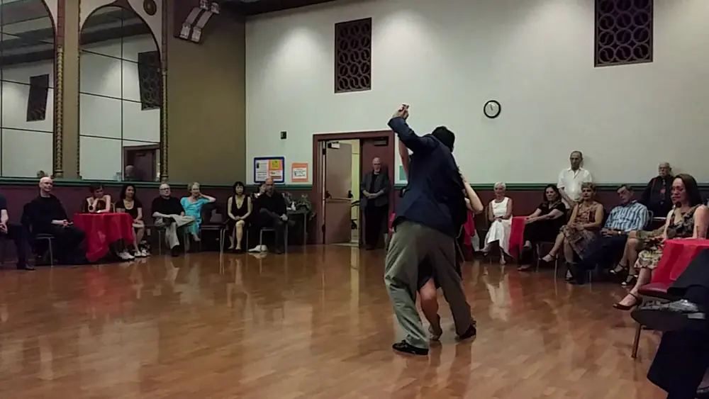 Video thumbnail for Sebastian Acosta y Laura D'anna milonga Epocs 3 2017.06.17