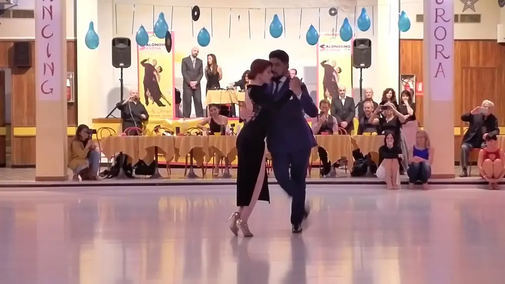 Video thumbnail for Salonissimo Savona Tango Festival 2019   Sebastian Jimenez & Joana Gomes - Este es el rey