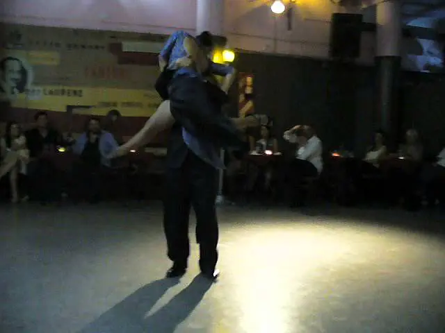 Video thumbnail for Soho Tango - Jonathan Spitel y Betsabet Flores 3