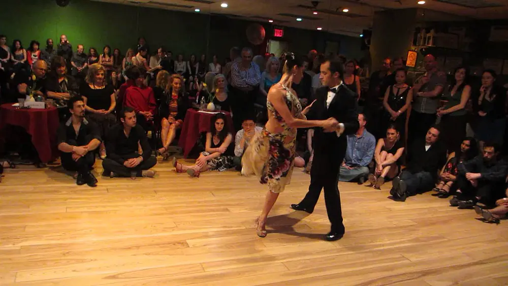 Video thumbnail for Guillermo Cerneaz & Marina Kelly @ Tango Cafe 2013