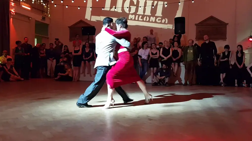 Video thumbnail for Juan Martin Carrara & Stefania Colina @ The Light Milonga London UK 3/4