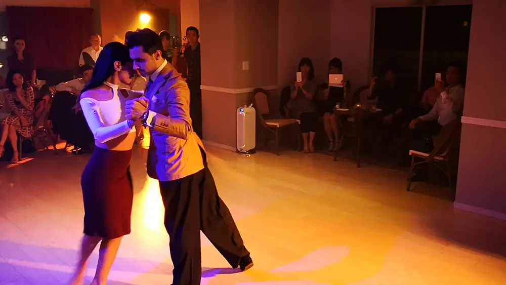 Video thumbnail for Andres Sautel & Celeste Medina dancing "Pocas Palabras"