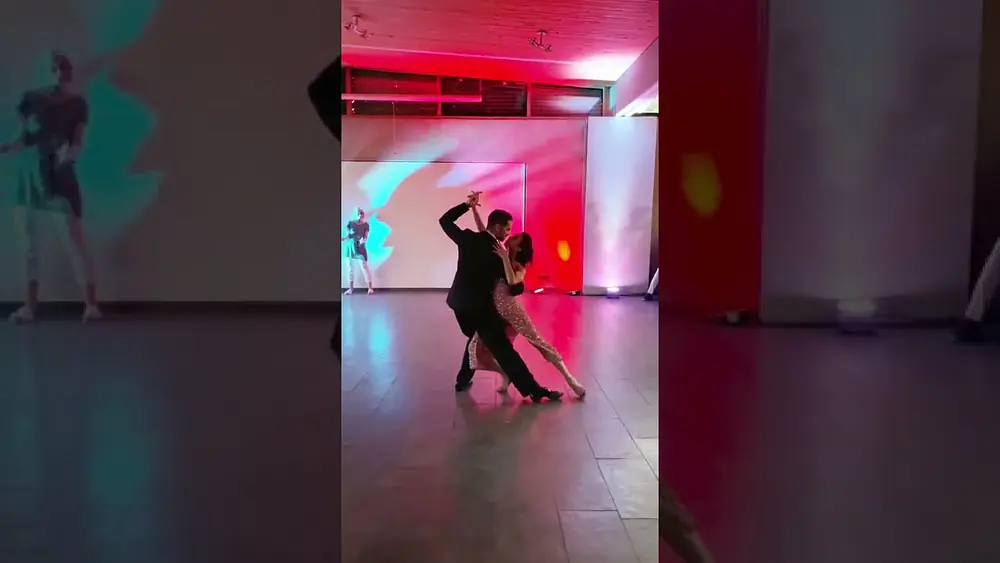 Video thumbnail for Juliana Aparicio & Santiago Hernandez I Ríe payaso, D’Arienzo I Frankfurt 2022