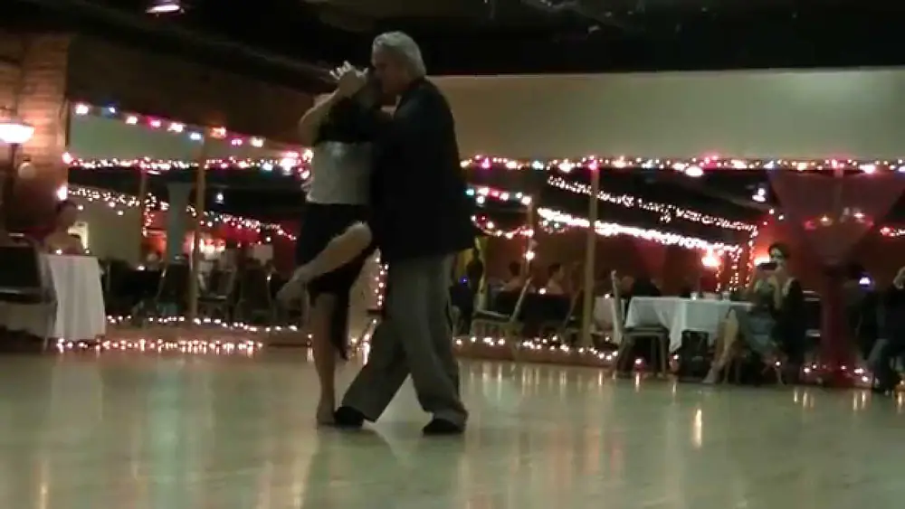 Video thumbnail for Oscar Casas & Marie Roach 9/6/2014@Dance Underground(2/3)