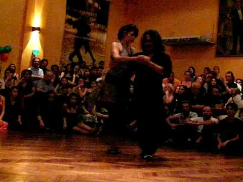 Video thumbnail for Gaston Torelli y Moira Castellano 03