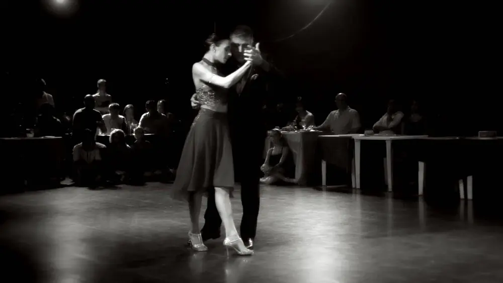 Video thumbnail for Misterio Tango Festival 2016 - VIRGINIA VASCONI Y JULIO BALMACEDA 1/2